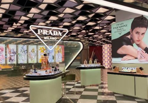 美妝“首店潮”來了 線下零售新趨勢與二手日用百貨銷售的碰撞與融合